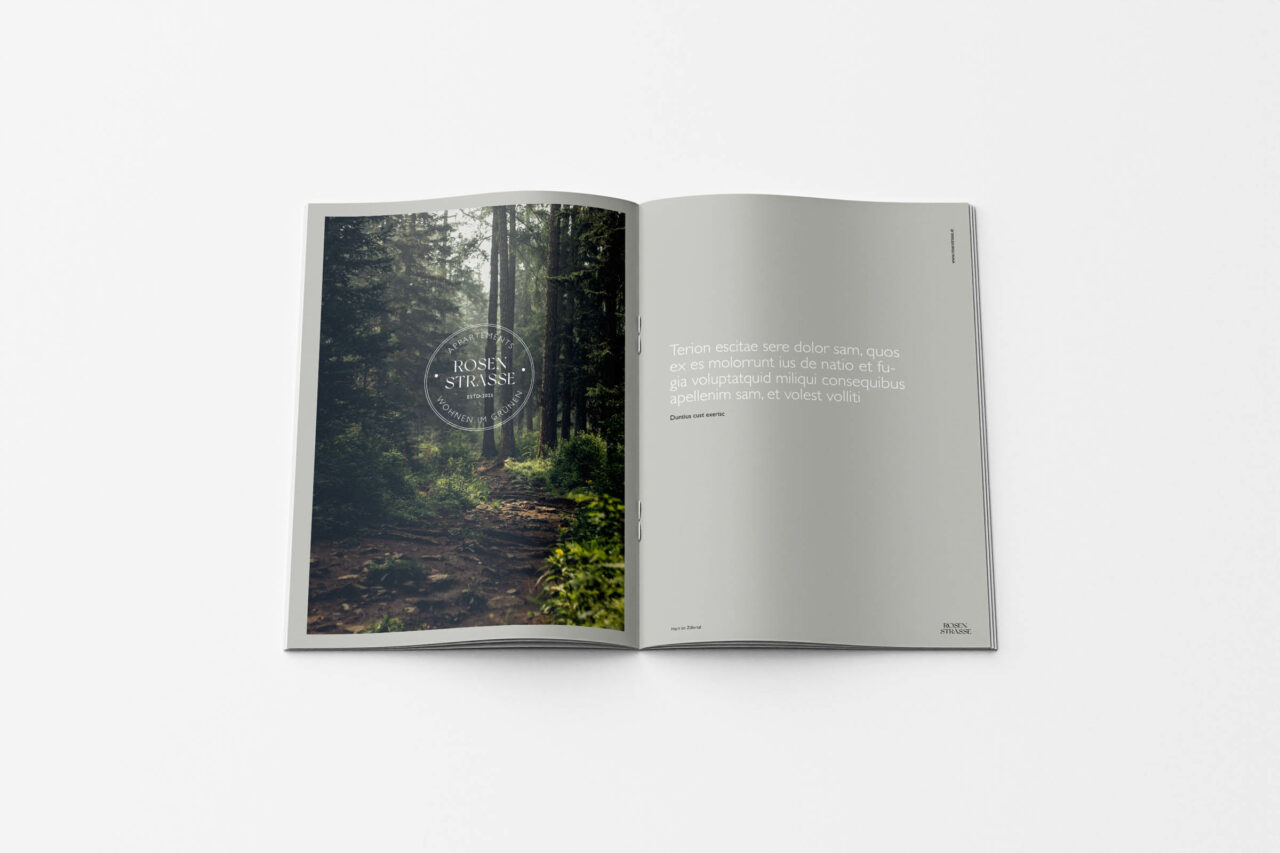 Rosenstraße-Mockup-Broschuere-1